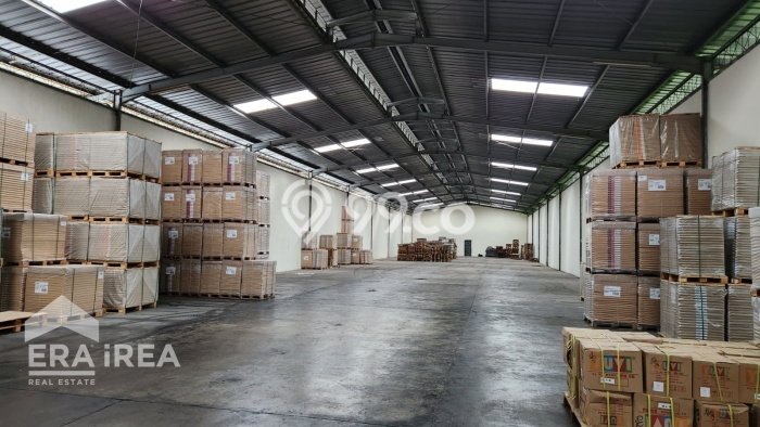 Gudang Dijual di Prime Area Sukoharjo Luas 2200m2 Gudang Dijual di Prime Area Sukoharjo Luas 2200m2