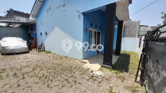 PROMO SPESIAL! Dijual Rumah Berkualitas area Jebres, Surakarta, LT 137m2m² Luas Bangunan 55m2m² PROMO SPESIAL! Dijual Rumah Berkualitas area Jebres, Surakarta, LT 137m2m² Luas Bangunan 55m2m²