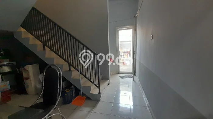 Ruko Usaha Dijual di Colomadu Karanganyar LT 131m2 & LB 150m2 Ruko Usaha Dijual di Colomadu Karanganyar LT 131m2 & LB 150m2