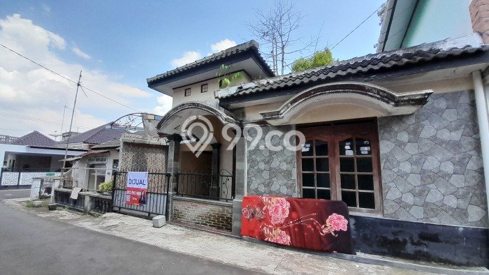 Dijual Cepat Rumah Minimalis & Modern LB 80m2 di Pulisen Dijual Cepat Rumah Minimalis & Modern LB 80m2 di Pulisen