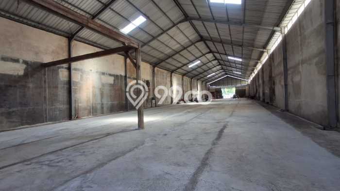 Gudang bagus disewakan di Klaten Utara Klaten dengan LB 800m2 harga sewa terbaik Gudang bagus disewakan di Klaten Utara Klaten dengan LB 800m2 harga sewa terbaik