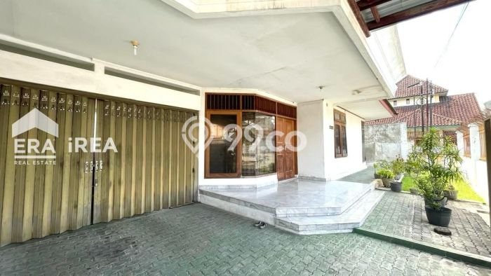 Rumah Eksklusif Dijual LT 400m2 di Colomadu, Karanganyar Rumah Eksklusif Dijual LT 400m2 di Colomadu, Karanganyar