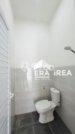 Rumah EXCLUSIVE area Ngawen, Klaten, Luas 80m2m² Bangunan 42m2m² KESEMPATAN TERBATAS! Rumah EXCLUSIVE area Ngawen, Klaten, Luas 80m2m² Bangunan 42m2m² KESEMPATAN TERBATAS!
