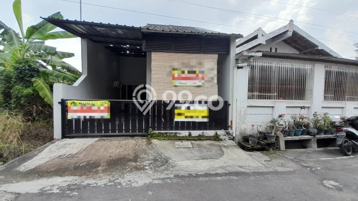 Dijual Cepat Rumah Minimalis & Modern LB 86m2 di Kartosuro Dijual Cepat Rumah Minimalis & Modern LB 86m2 di Kartosuro