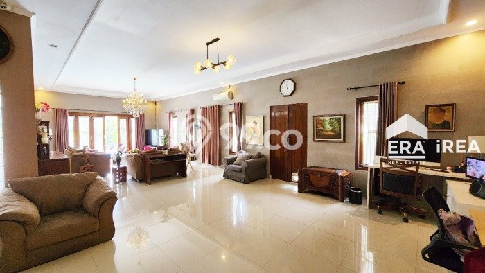 Ready to Use! Luxury House LT 810m2 Desain Modern di Solo Baru Ready to Use! Luxury House LT 810m2 Desain Modern di Solo Baru