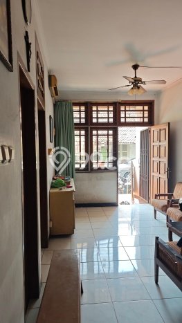 Ruko Bagus Dijual LB 150m2 Lokasi Strategis Semarang Area Cocok untuk Bisnis Ruko Bagus Dijual LB 150m2 Lokasi Strategis Semarang Area Cocok untuk Bisnis