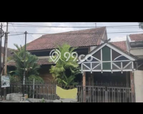 Dijual Rumah Luas Megah Dengan View Cantik di Simpang Lima, Semarang Dijual Rumah Luas Megah Dengan View Cantik di Simpang Lima, Semarang