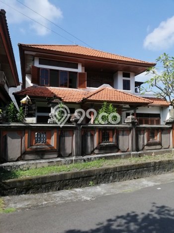 PROMO SPESIAL! Rumah Untuk Investasi di , Luas 320m2m² LB 280m2m² PROMO SPESIAL! Rumah Untuk Investasi di , Luas 320m2m² LB 280m2m²