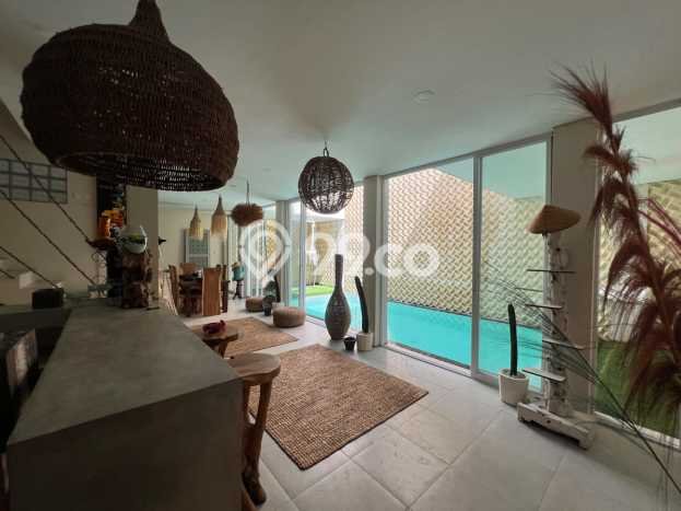 LOKASI PREMIUM! Vila di , Luas 0m2m², Akses Mudah Pusat Kota LOKASI PREMIUM! Vila di , Luas 0m2m², Akses Mudah Pusat Kota