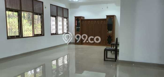 Rumah Luxury Modern Siap Huni di Cinere Jakarta Selatan Rumah Luxury Modern Siap Huni di Cinere Jakarta Selatan
