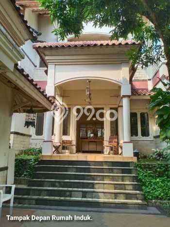 Rumah Luxury Modern Tanpa Renovasi di Cinere Jakarta Selatan Rumah Luxury Modern Tanpa Renovasi di Cinere Jakarta Selatan