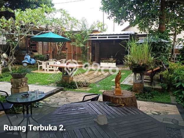 Rumah Luxury Modern Tanpa Renovasi di Cinere Jakarta Selatan Rumah Luxury Modern Tanpa Renovasi di Cinere Jakarta Selatan