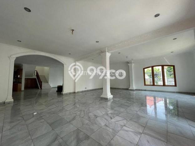 Rumah Luxury Modern Tanpa Renovasi di Cinere Jakarta Selatan Rumah Luxury Modern Tanpa Renovasi di Cinere Jakarta Selatan