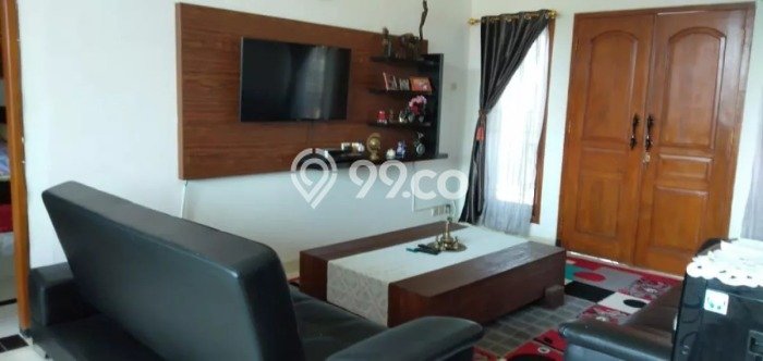 Rumah Elit LB 320m2 Siap Huni Desain Elegan di Sleman, Yogyakarta Rumah Elit LB 320m2 Siap Huni Desain Elegan di Sleman, Yogyakarta