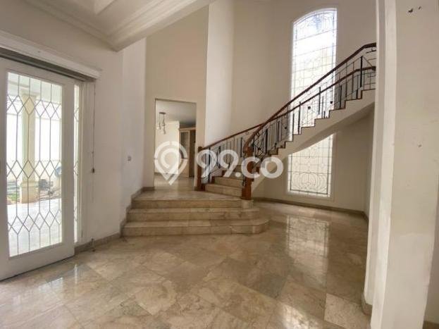 Rumah Luxury Modern Tanpa Renovasi di Lebak Bulus Jakarta Selatan Rumah Luxury Modern Tanpa Renovasi di Lebak Bulus Jakarta Selatan
