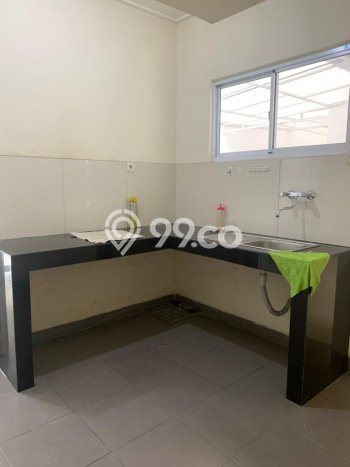 Disewakan! Rumah 4 Kamar Tidur &
3 Kamar Mandi di Green Lake City, Jakarta Barat Disewakan! Rumah 4 Kamar Tidur &
3 Kamar Mandi di Green Lake City, Jakarta Barat