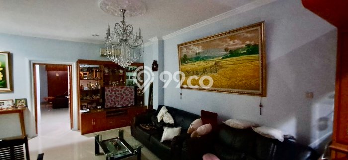 Rumah Mewah LB 120m2 Siap Huni Desain Elegan di Muara Karang, Jakarta Utara Rumah Mewah LB 120m2 Siap Huni Desain Elegan di Muara Karang, Jakarta Utara