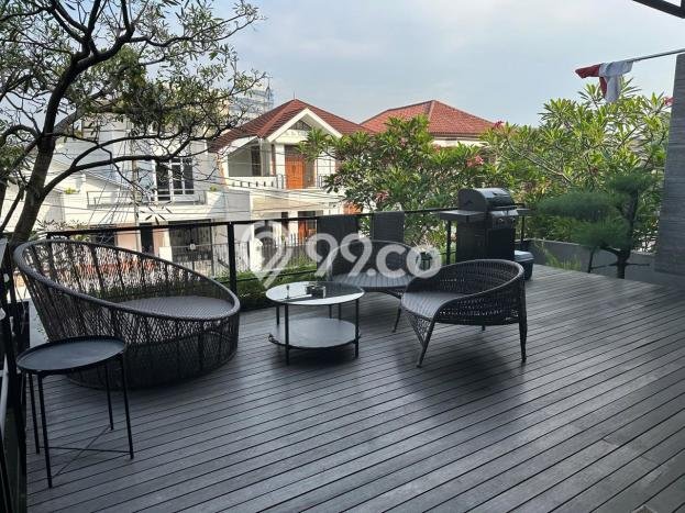 Rumah Bagus Disewakan di Pondok Indah, Jakarta Selatan LT 300m2, LB 450m2 Rumah Bagus Disewakan di Pondok Indah, Jakarta Selatan LT 300m2, LB 450m2