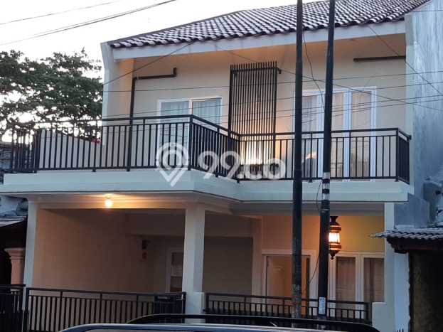 Rumah Luas Asri 3 KT Siap Huni di Cinere Jakarta Selatan Rumah Luas Asri 3 KT Siap Huni di Cinere Jakarta Selatan