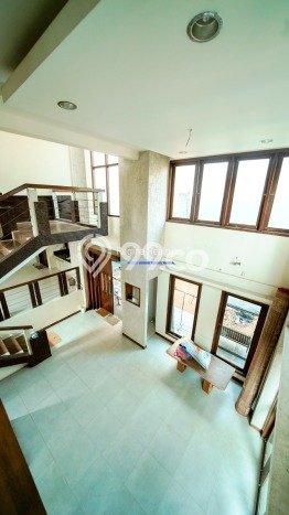 Disewakan! Rumah 3 Kamar Tidur &
3 Kamar Mandi di Cinere, Jakarta Selatan Disewakan! Rumah 3 Kamar Tidur &
3 Kamar Mandi di Cinere, Jakarta Selatan