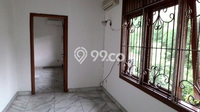 For Sale! Luxury House LT 220m2 Desain Elegan di Cinere For Sale! Luxury House LT 220m2 Desain Elegan di Cinere