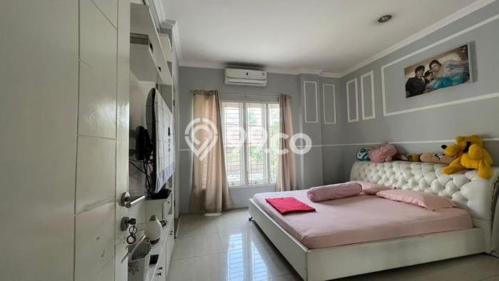 For Sale! Luxury House LT 253m2 Desain Elegan di Ragunan For Sale! Luxury House LT 253m2 Desain Elegan di Ragunan