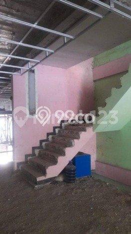 Ruko Disewa di Jakarta Selatan dengan LB 600m2 Area Komersial Ramai Ruko Disewa di Jakarta Selatan dengan LB 600m2 Area Komersial Ramai