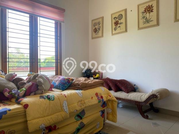 Rumah Luxury Modern Tanpa Renovasi di Bintaro Jakarta Selatan Rumah Luxury Modern Tanpa Renovasi di Bintaro Jakarta Selatan