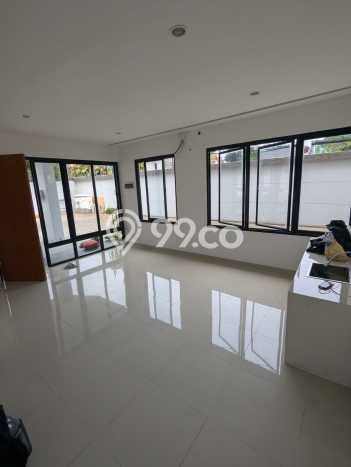Rumah Luas Asri 3 KT Siap Pakai di Pondok Cabe Tangerang Rumah Luas Asri 3 KT Siap Pakai di Pondok Cabe Tangerang
