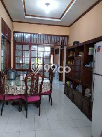 Jual Rumah Strategis Bagus Punya 3 KT di Pamulang Tangerang Selatan SHM Jual Rumah Strategis Bagus Punya 3 KT di Pamulang Tangerang Selatan SHM