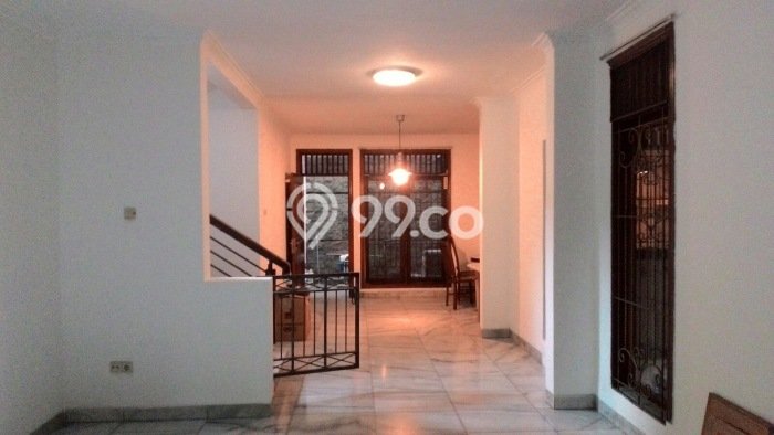 For Sale! Luxury House LT 220m2 Desain Elegan di Cinere For Sale! Luxury House LT 220m2 Desain Elegan di Cinere