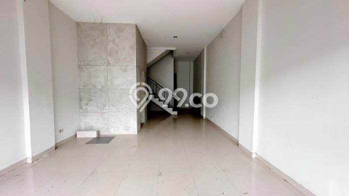 Ruko Dijual di Jakarta Utara LT 75m2 & LB 450m2 Lokasi Terbaik! Ruko Dijual di Jakarta Utara LT 75m2 & LB 450m2 Lokasi Terbaik!