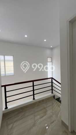 Rumah Modern 3 KT di Gading Serpong Pondok Hijau Golf Tangerang Unfurnished Rumah Modern 3 KT di Gading Serpong Pondok Hijau Golf Tangerang Unfurnished