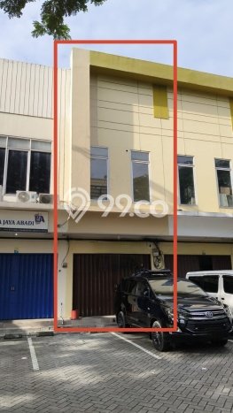 Ruko Dijual di Prime Area Jakarta Barat Luas 70m2 Ruko Dijual di Prime Area Jakarta Barat Luas 70m2