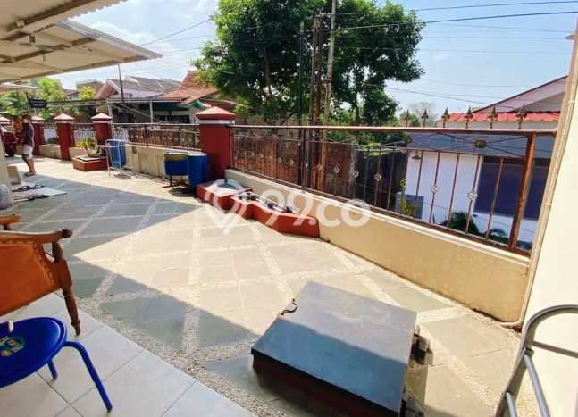 Rumah Luas Asri 5 KT Siap Huni di Jatingaleh Semarang Rumah Luas Asri 5 KT Siap Huni di Jatingaleh Semarang
