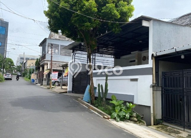 Rumah Luas Asri 3 KT Siap Huni di Manyaran Semarang Rumah Luas Asri 3 KT Siap Huni di Manyaran Semarang