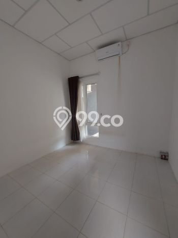INVESTASI TEPAT! Rumah di Banyumanik, Luas 98m² Bangunan 45m² INVESTASI TEPAT! Rumah di Banyumanik, Luas 98m² Bangunan 45m²