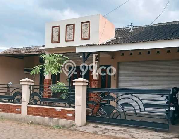 Jual Rumah Strategis Bagus Punya 2 KT di Tembalang Semarang SHM Jual Rumah Strategis Bagus Punya 2 KT di Tembalang Semarang SHM