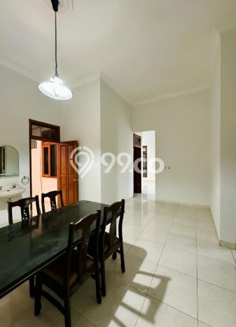 Rumah Modern Cantik 3 Kamar Siap Huni di Banyumanik Rumah Modern Cantik 3 Kamar Siap Huni di Banyumanik