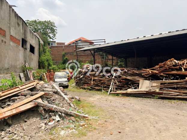 Gudang Kawasan Kedungmundu, Luas 500m², Area Komersial, Posisi Strategis Gudang Kawasan Kedungmundu, Luas 500m², Area Komersial, Posisi Strategis
