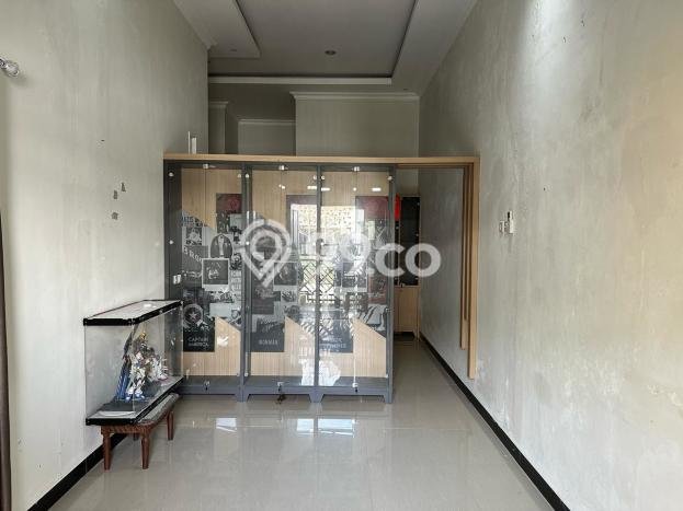 Jual Rumah Strategis Bagus Punya 3 KT di Tembalang Semarang SHM Jual Rumah Strategis Bagus Punya 3 KT di Tembalang Semarang SHM