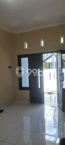 For Sale Hunian Rumah Terawat 3 Kamar di Kedungmundu, Semarang For Sale Hunian Rumah Terawat 3 Kamar di Kedungmundu, Semarang