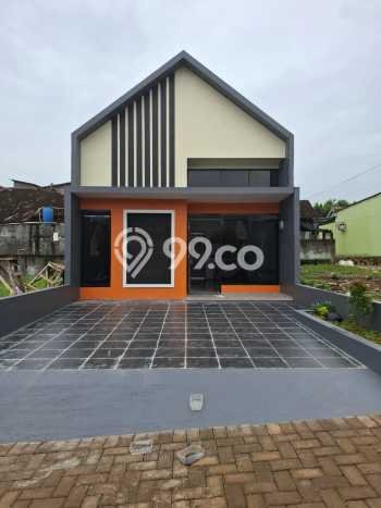 Dijual Rumah 3 Kamar Lokasi Ideal Nyaman dan Strategis di Banyumanik Dijual Rumah 3 Kamar Lokasi Ideal Nyaman dan Strategis di Banyumanik