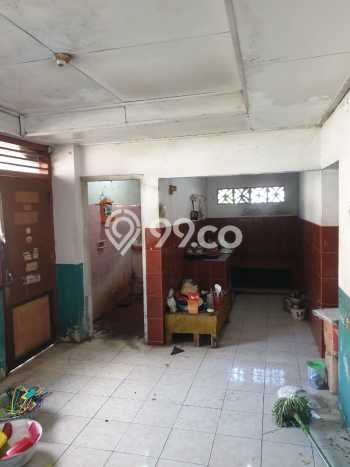 Jual Rumah Bagus Siap Huni LB 120m2 di Banyumanik, Semarang Jual Rumah Bagus Siap Huni LB 120m2 di Banyumanik, Semarang