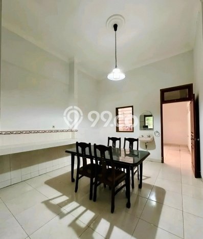 Rumah Modern Cantik 3 Kamar Siap Huni di Banyumanik Rumah Modern Cantik 3 Kamar Siap Huni di Banyumanik