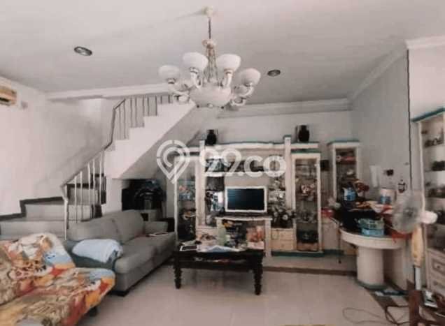 Rumah di Banyumanik, Luas 217m2m², LB 350m2m² Rumah di Banyumanik, Luas 217m2m², LB 350m2m²