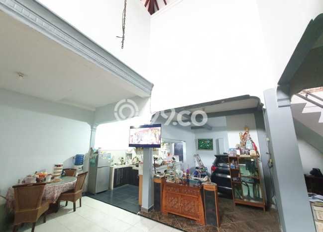 Dijual Rumah Strategis Bagus Punya 4 KT di Banyumanik Semarang - Dijual Rumah Strategis Bagus Punya 4 KT di Banyumanik Semarang -