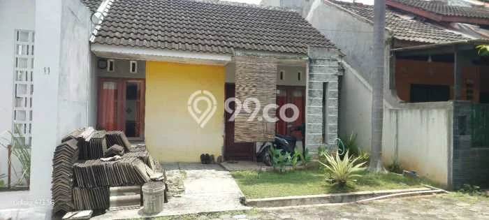 Hunian Strategis 2 KT LB 106m2 Kondisi Bagus di Meteseh Hunian Strategis 2 KT LB 106m2 Kondisi Bagus di Meteseh