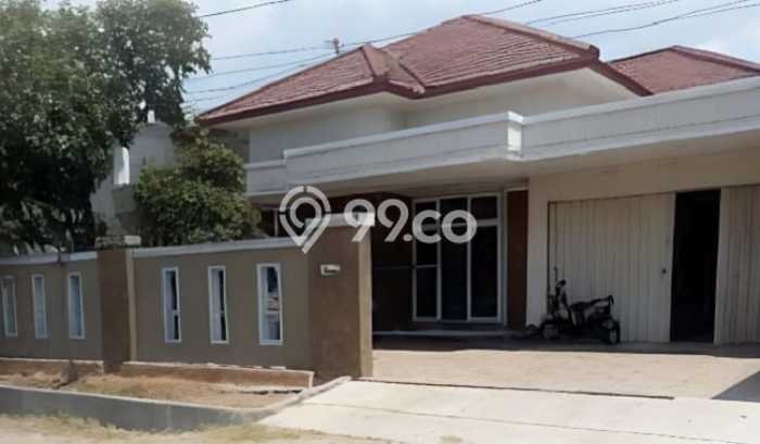 Dijual Rumah Premium dengan Fasilitas Sekitar Lengkap di Semarang Barat, Semarang Dijual Rumah Premium dengan Fasilitas Sekitar Lengkap di Semarang Barat, Semarang
