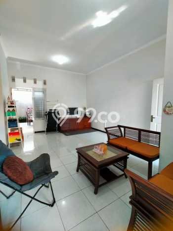 Rumah Strategis Modern Lb 80m2 di Banyumanik, Semarang Rumah Strategis Modern Lb 80m2 di Banyumanik, Semarang